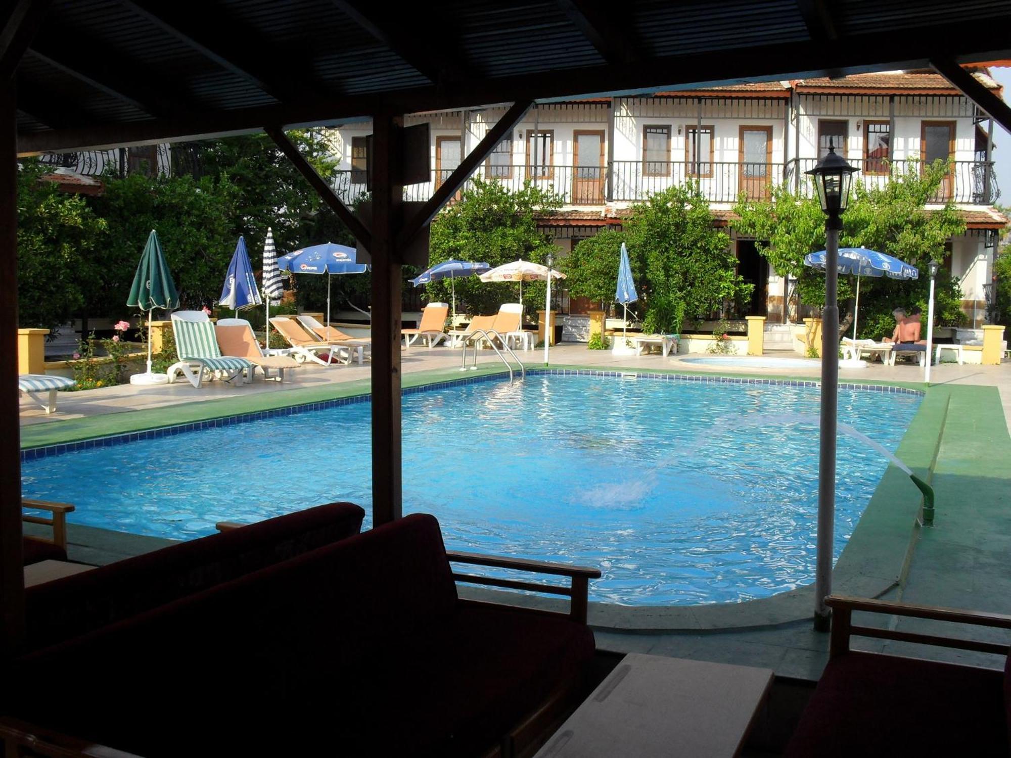 Villa Ozalp Apartments Dalyan Eksteriør bilde