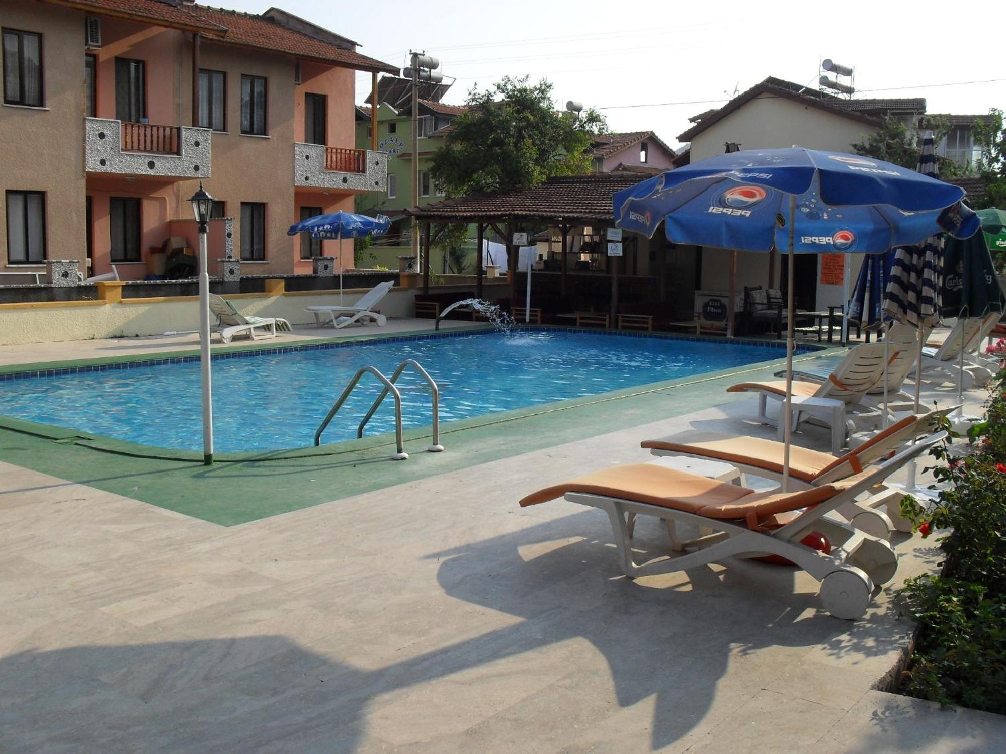 Villa Ozalp Apartments Dalyan Eksteriør bilde